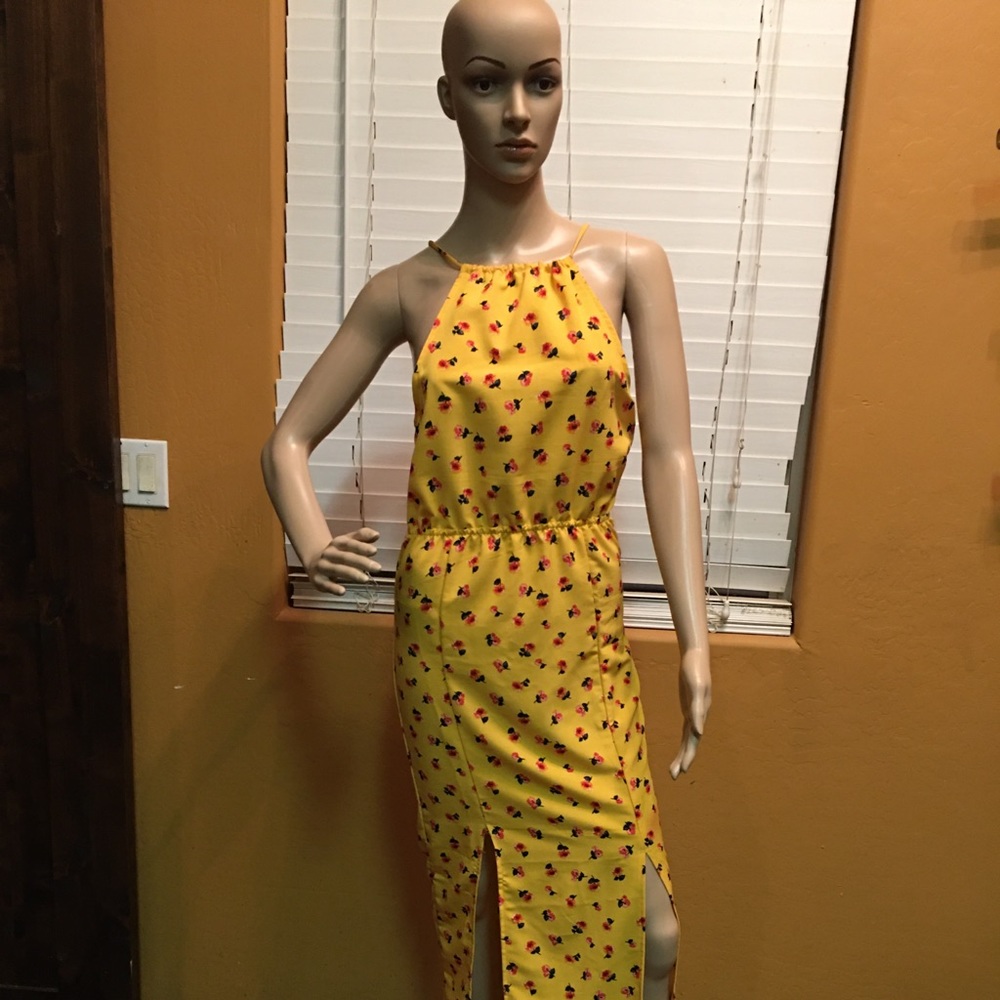 Summer dress 🌻